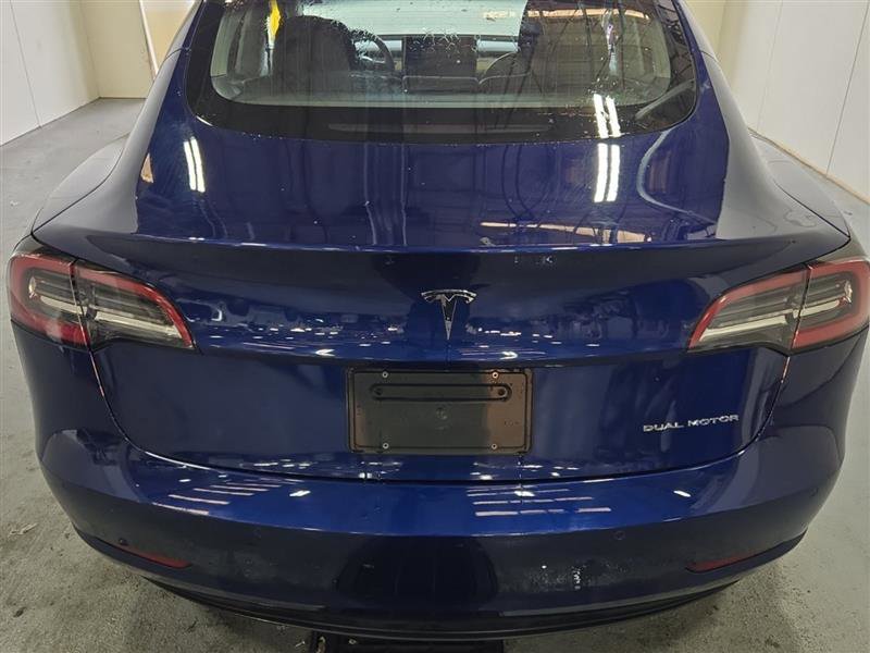 Used 2018 Tesla Model 3 Long Range AWD/4WD image 9