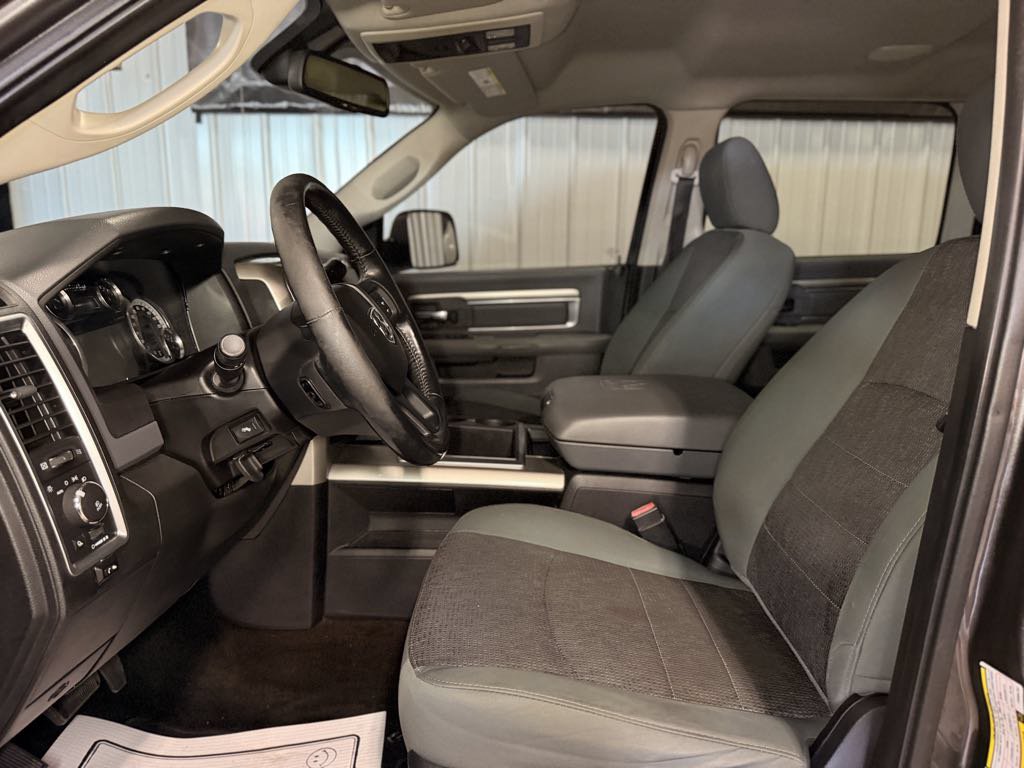 Used 2015 RAM 3500 Lone Star AWD/4WD image 24