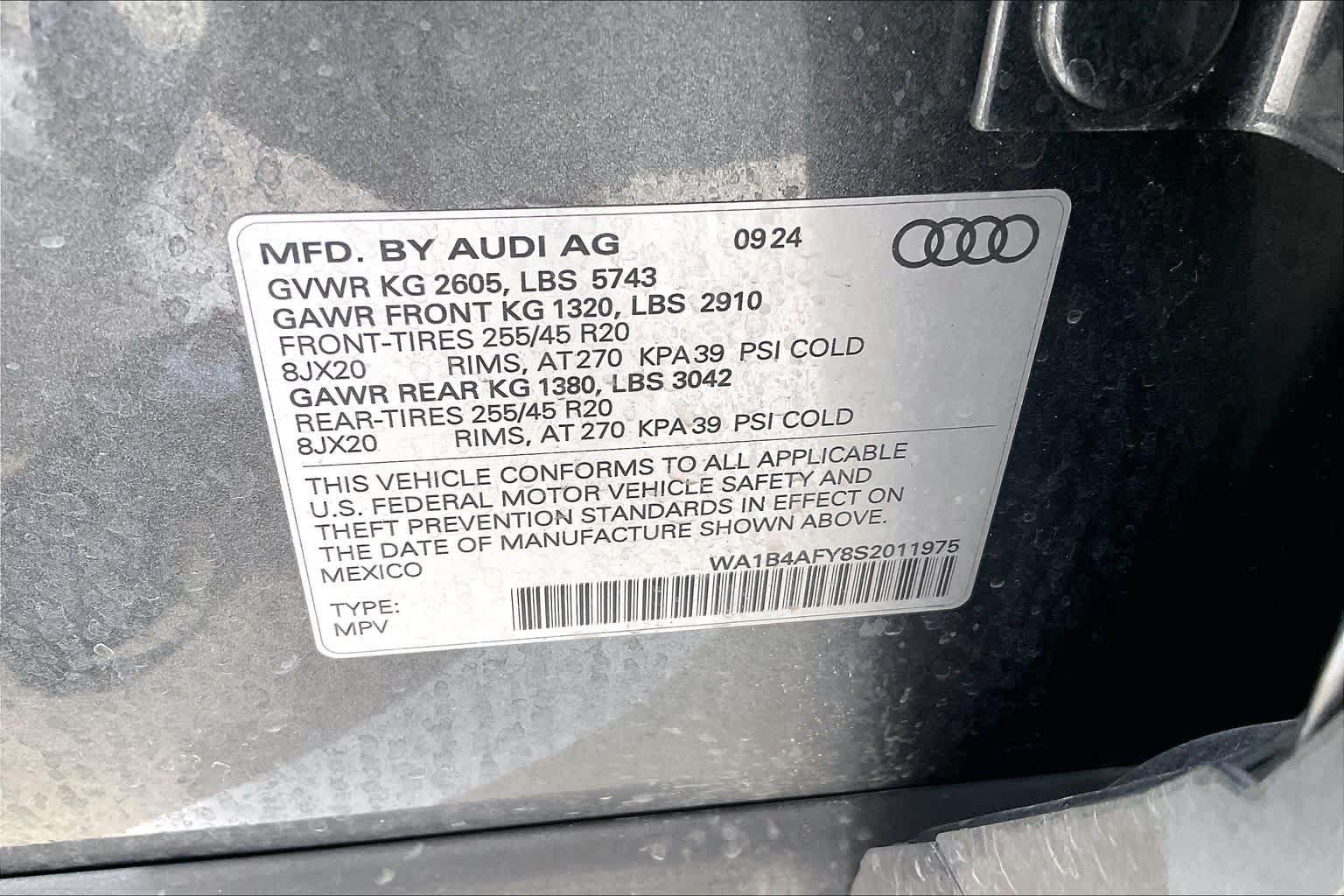 Used 2025 Audi SQ5 Premium Plus AWD/4WD image 34