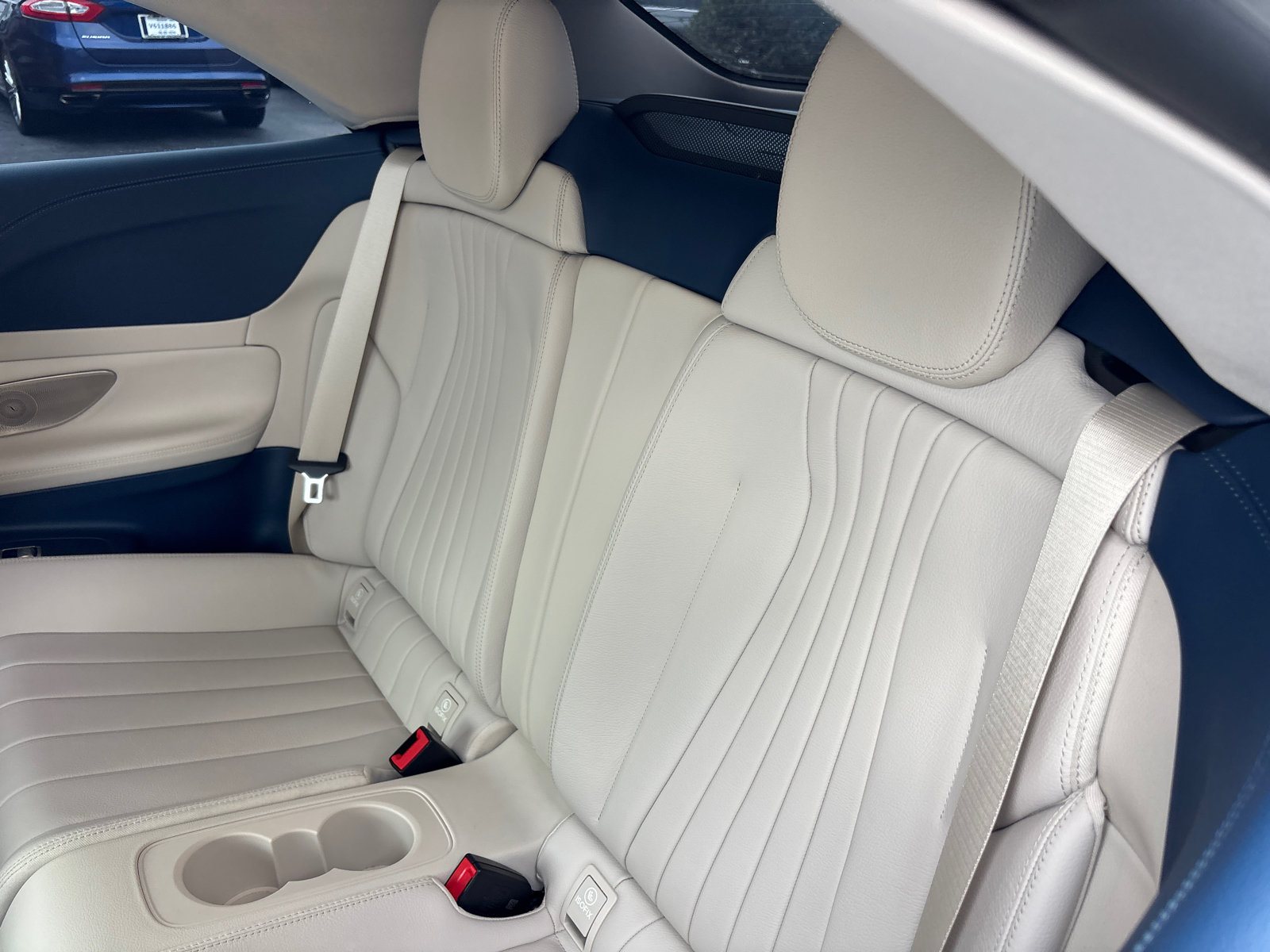 Used 2023 Mercedes-Benz E 450 4MATIC Cabriolet image 25