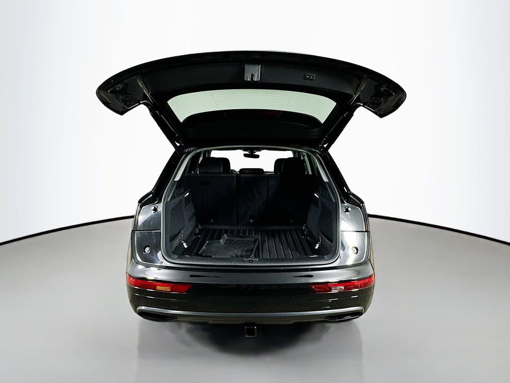 Used 2019 Audi Q5 2.0T Premium Plus w/ Premium Plus Package image 35