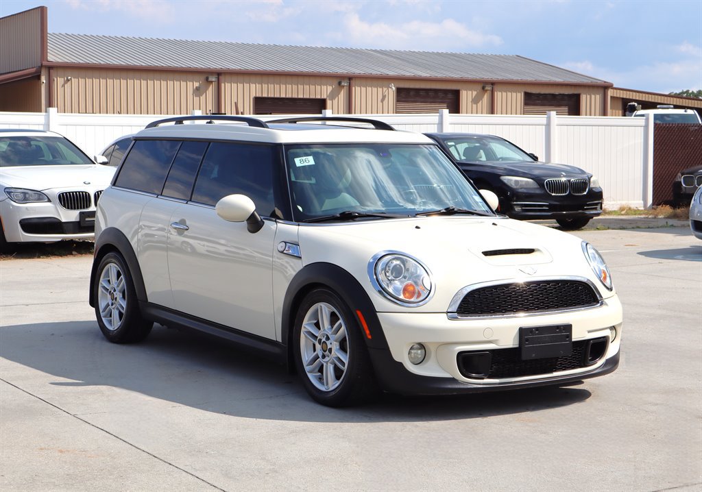 Used 2012 MINI Cooper Clubman S FWD image 9