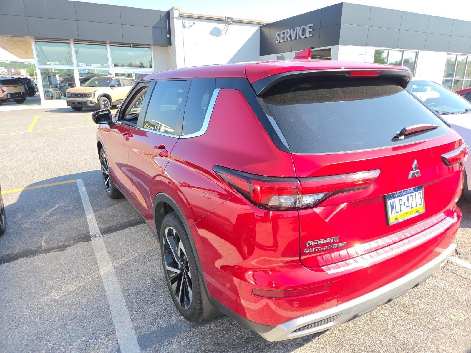 Used 2022 Mitsubishi Outlander SE AWD/4WD image 5