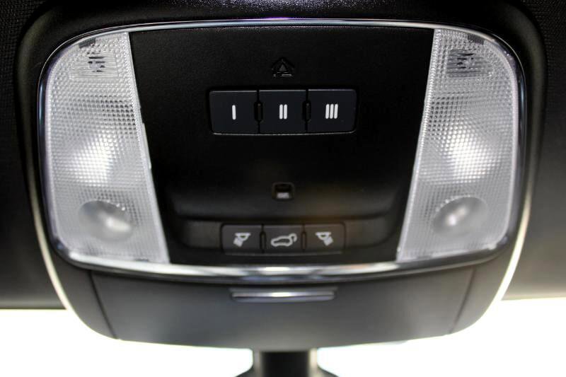 Used 2020 Jeep Grand Cherokee Altitude image 33