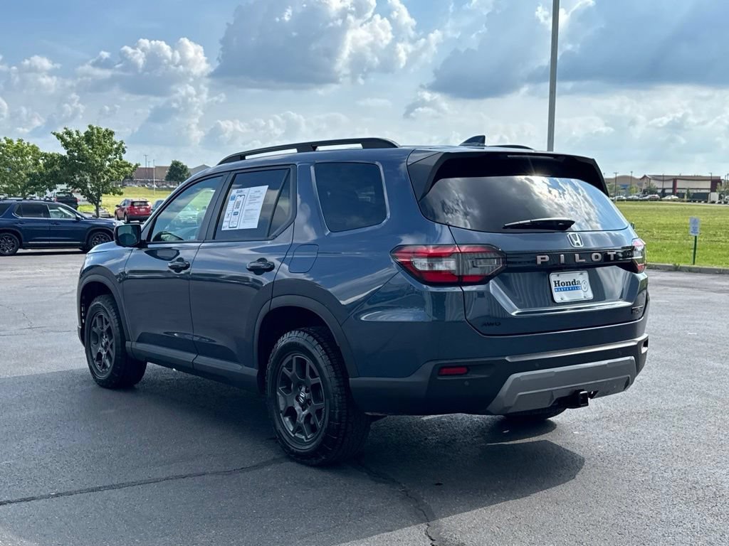 Used 2026 Honda Pilot TrailSport image 5