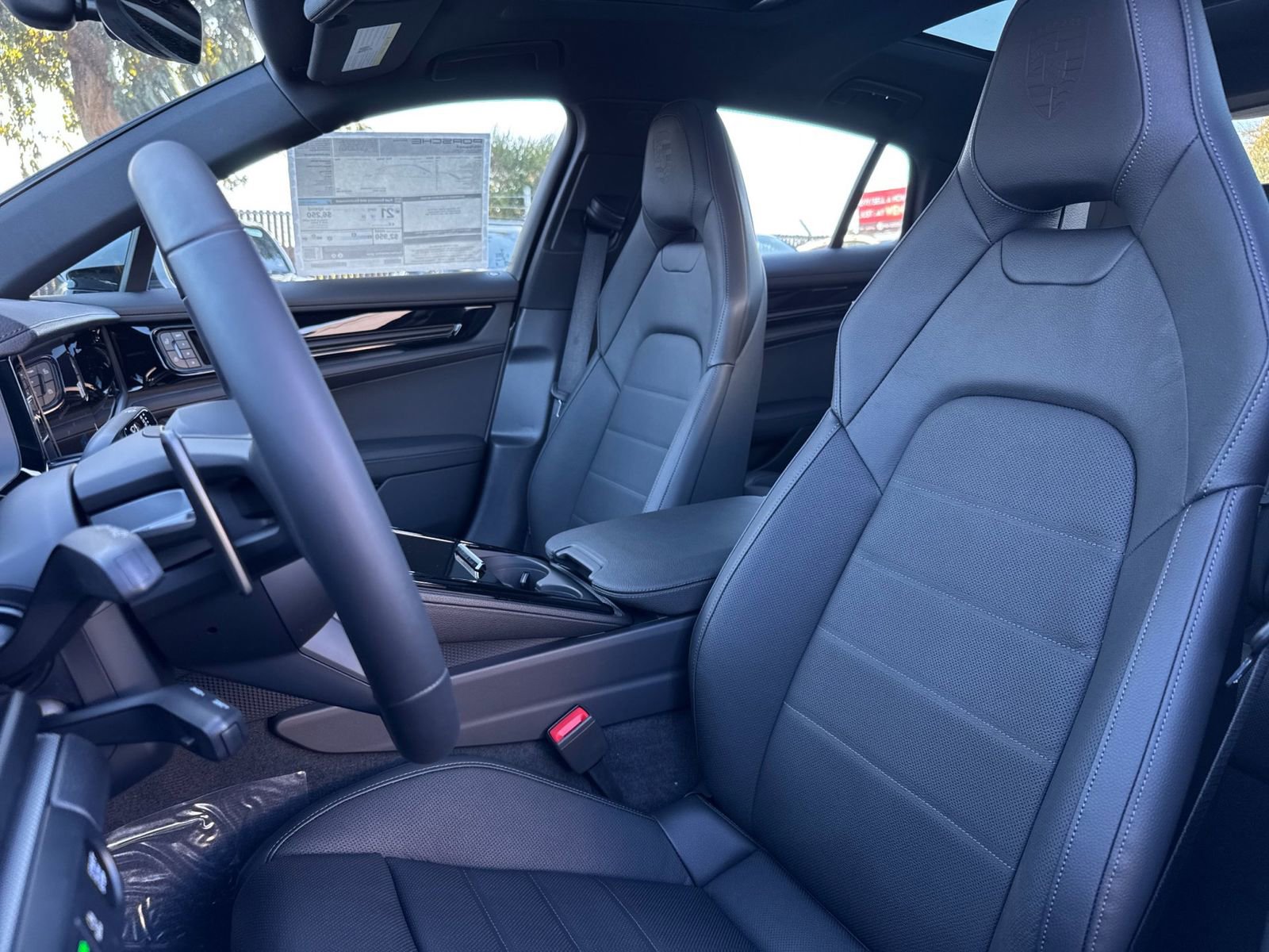 New 2026 Porsche Panamera 4 image 3