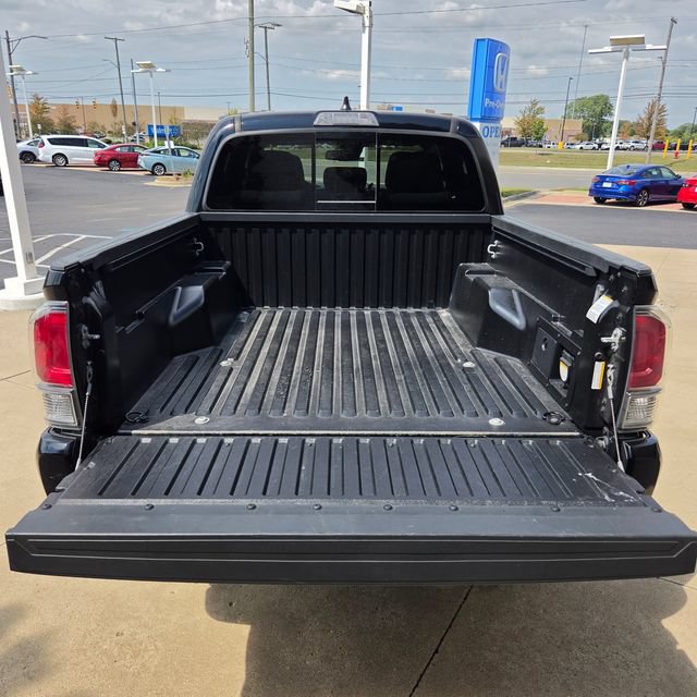 Used 2023 Toyota Tacoma TRD Sport AWD/4WD image 13