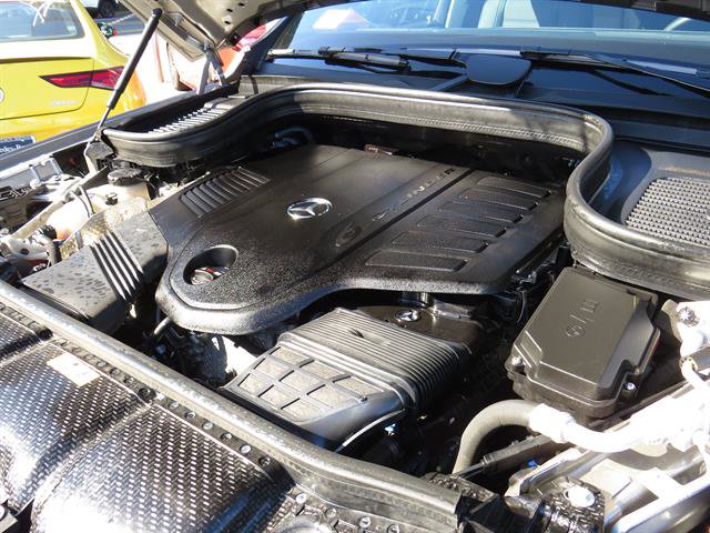 Used 2023 Mercedes-Benz GLS 450 4MATIC image 7