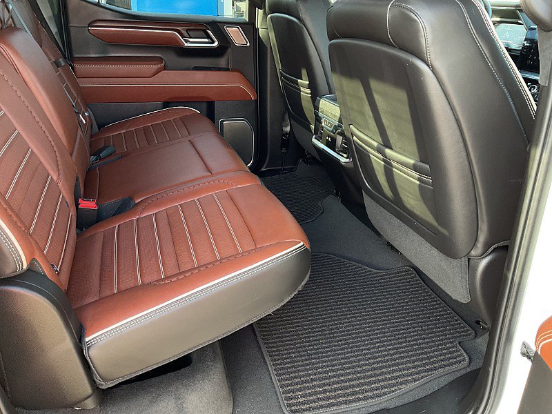 Used 2024 GMC Sierra 1500 Denali Ultimate AWD/4WD image 36