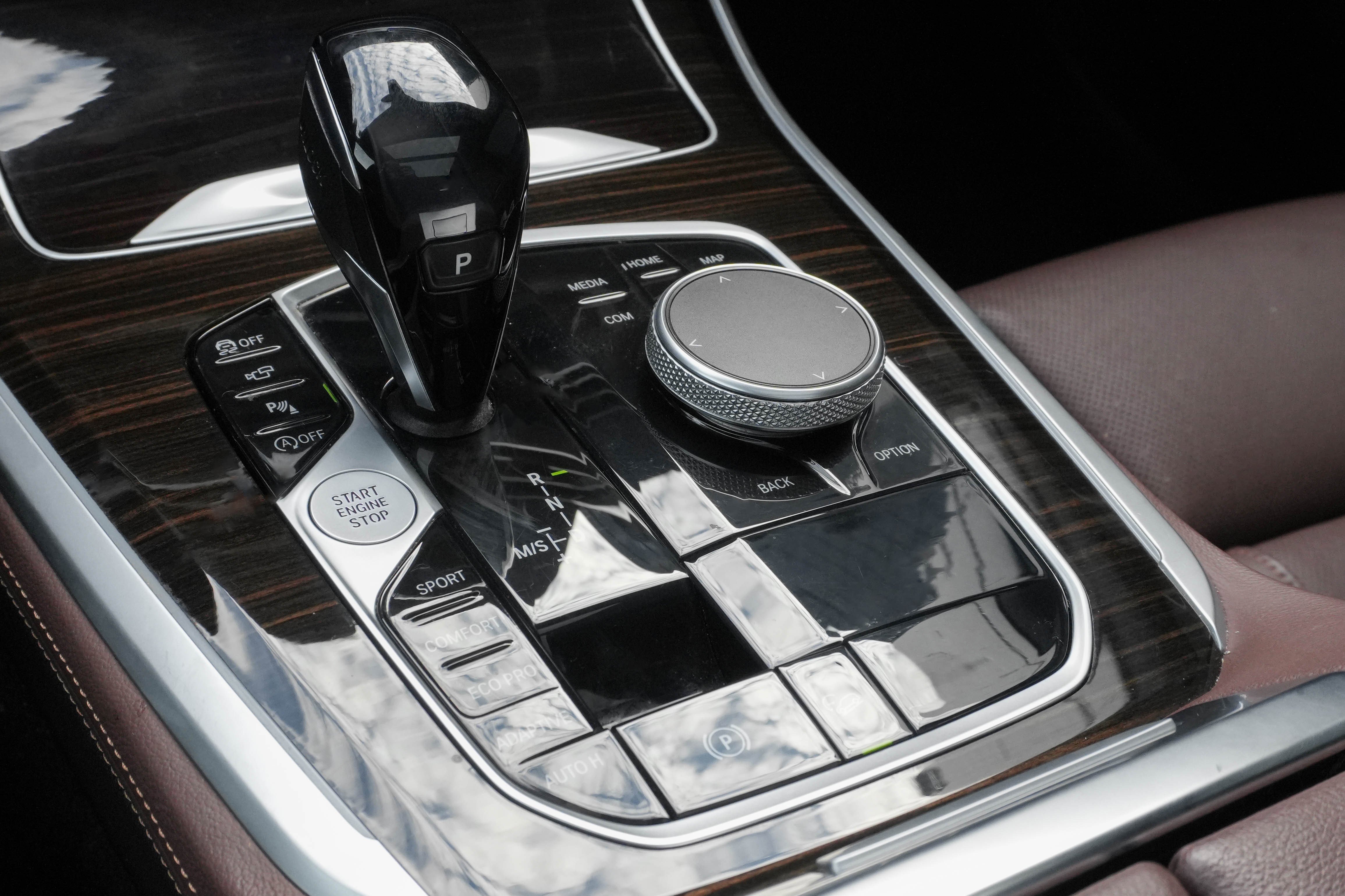 Used 2020 BMW X5 xDrive40i w/ Executive Package image 27