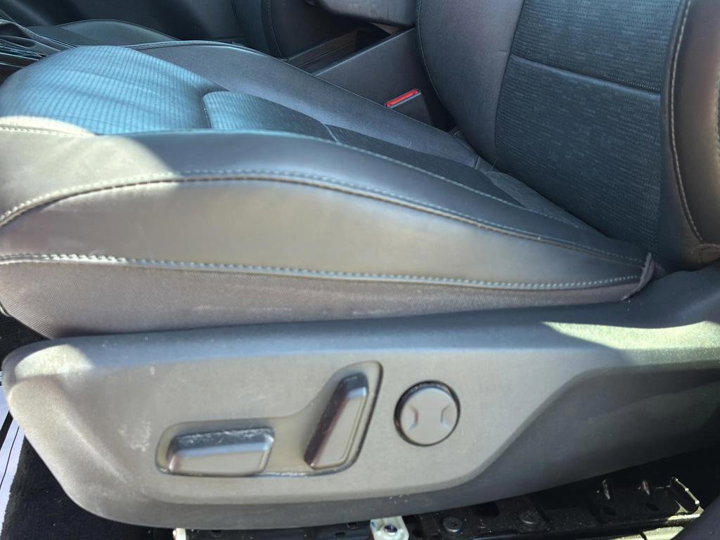 Used 2023 Kia Niro image 32