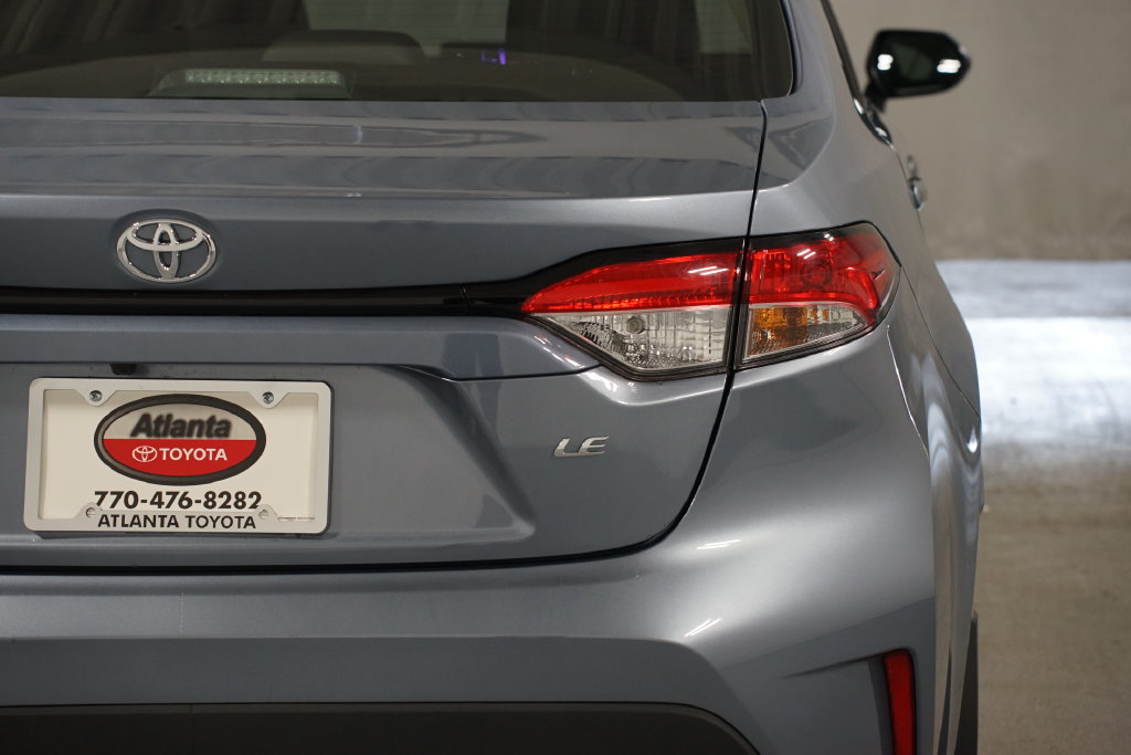 Certified 2025 Toyota Corolla LE FWD image 10