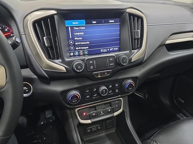 Used 2024 GMC Terrain Denali w/ Denali Premium Package AWD/4WD image 20