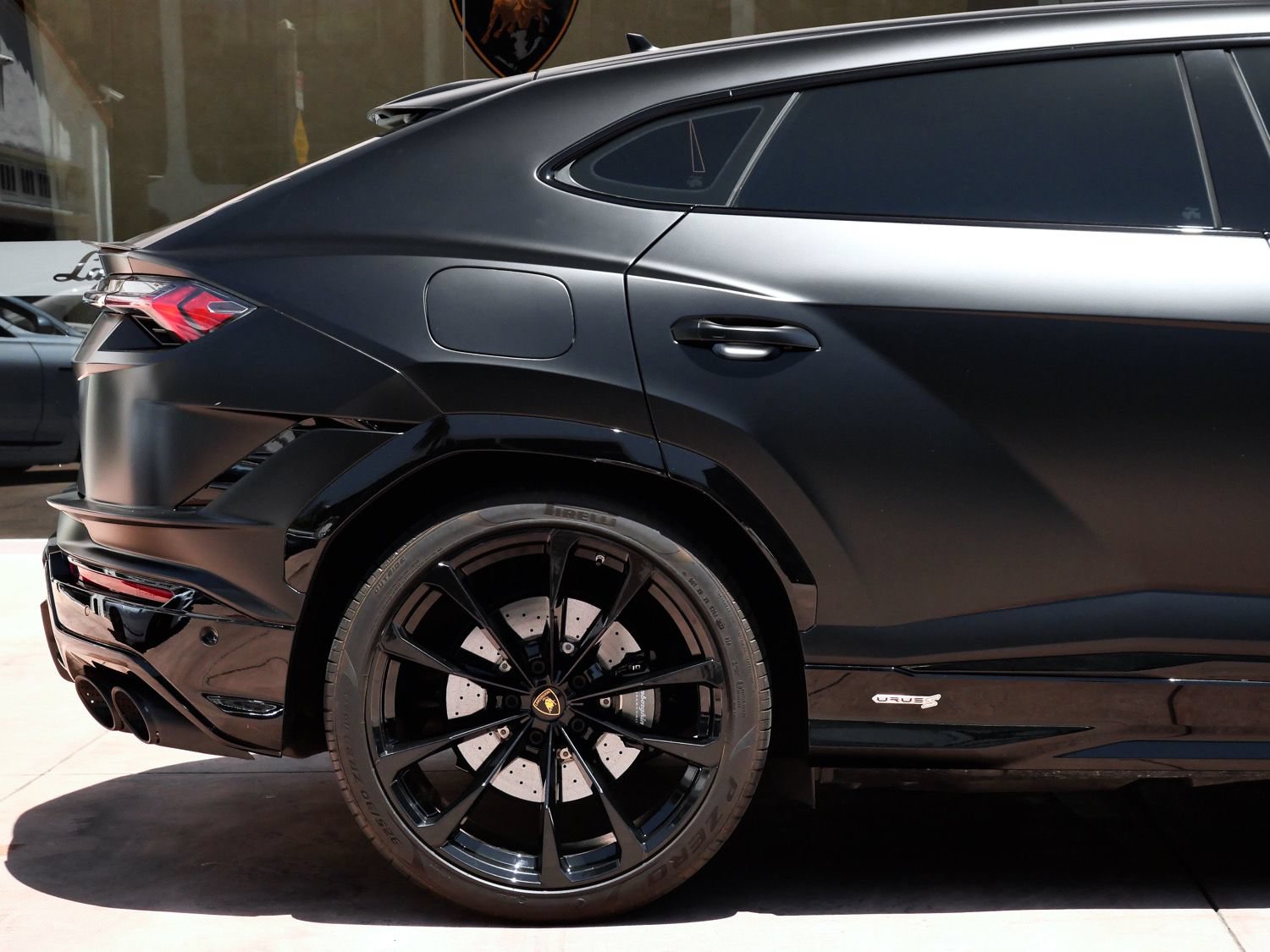 Used 2023 Lamborghini Urus S AWD/4WD image 11
