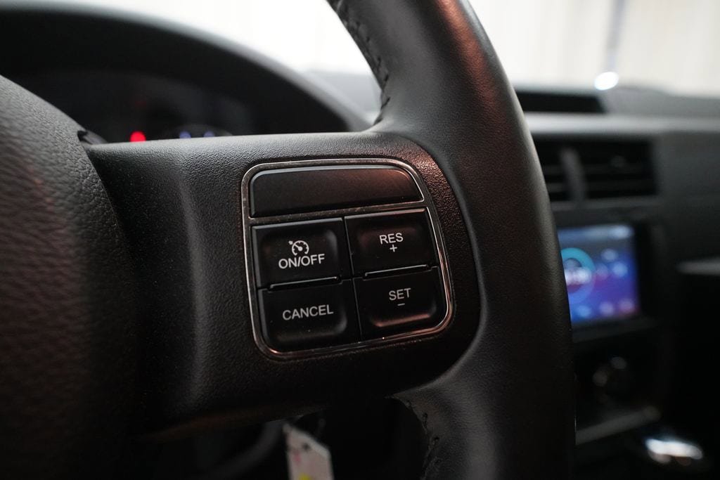 Used 2012 Jeep Liberty Sport AWD/4WD image 18