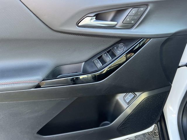 Used 2025 Chevrolet Equinox RS w/ Safety and Technology Package image 15