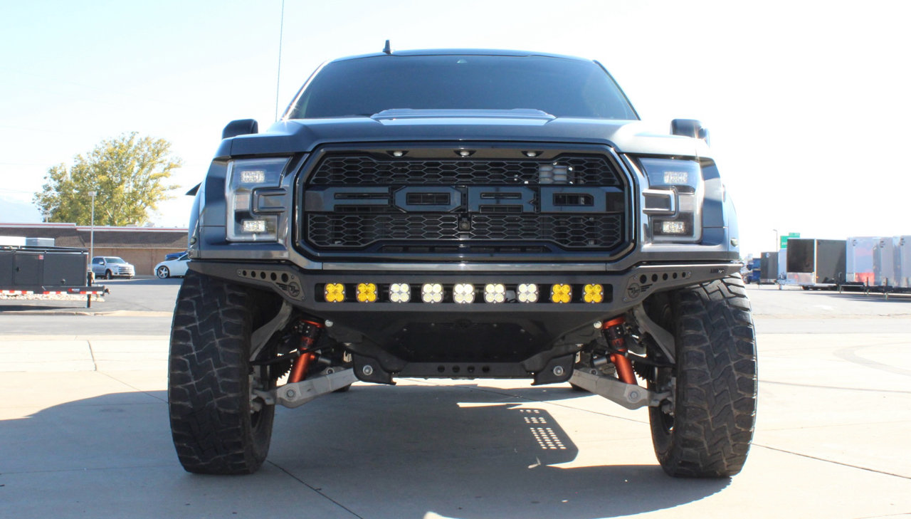 Used 2019 Ford F150 Raptor w/ Equipment Group 802A Luxury image 9