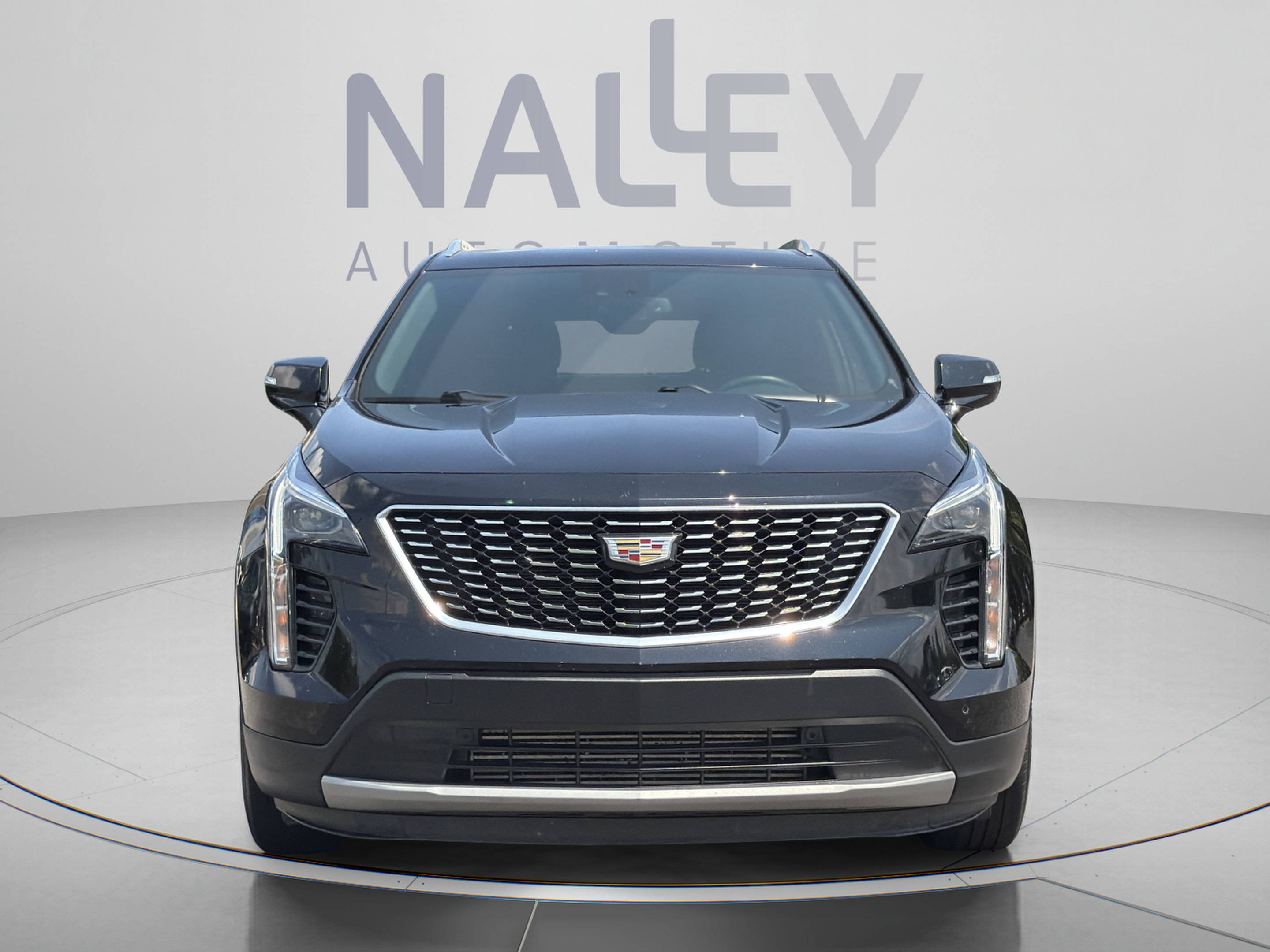 Used 2023 Cadillac XT4 Premium Luxury w/ Cold Weather Package AWD/4WD image 8