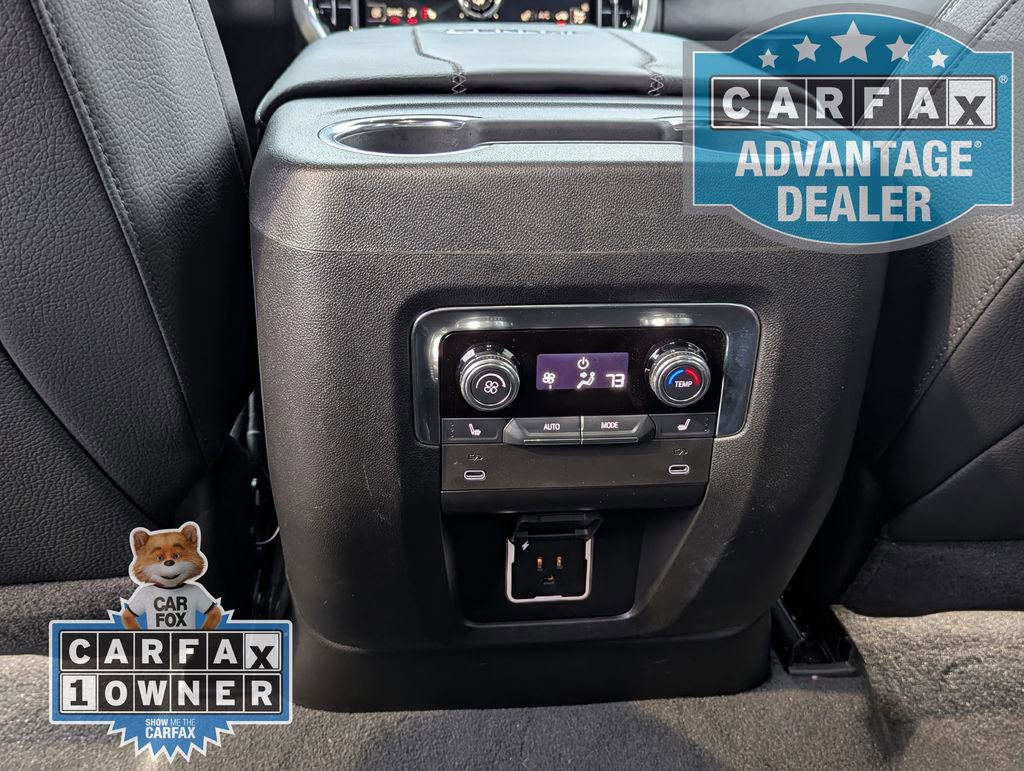 Used 2025 GMC Yukon Denali RWD image 20