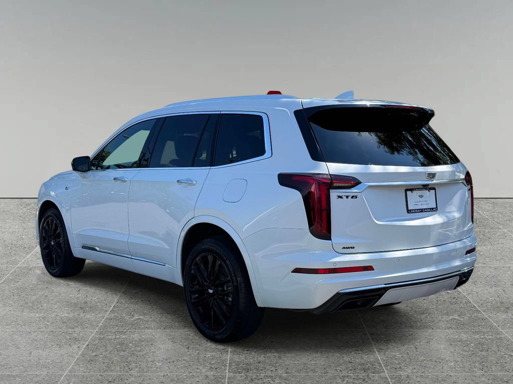 Used 2024 Cadillac XT6 Premium Luxury w/ LPO, Floor Liner Package AWD/4WD image 12