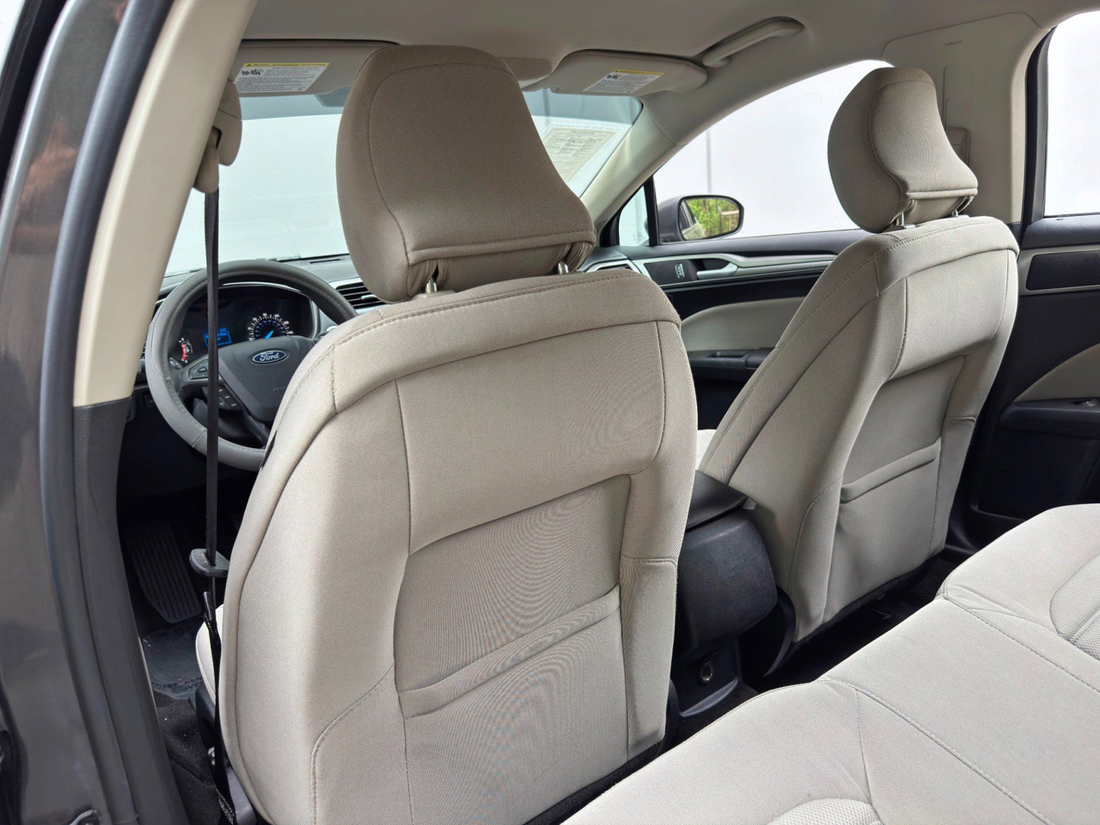 Used 2018 Ford Fusion S image 26