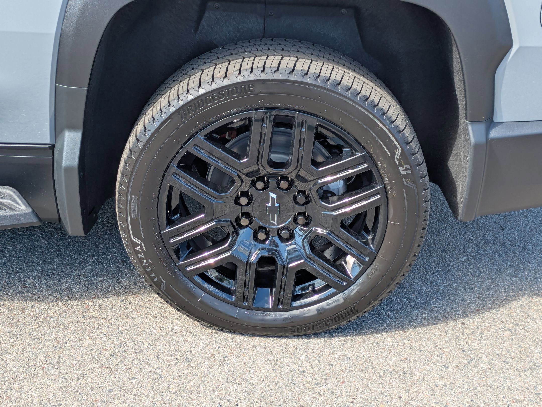 New 2026 Chevrolet Silverado EV LT w/ Plus Package image 9