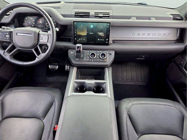 Used 2025 Land Rover Defender 110 V8 AWD/4WD image 16