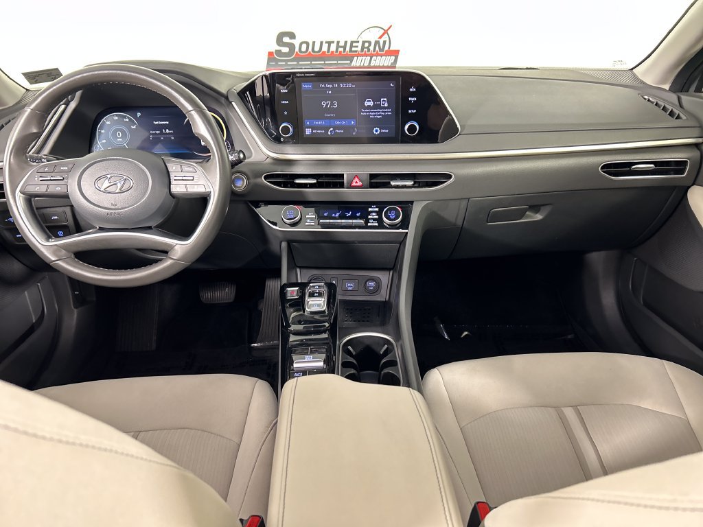 Used 2022 Hyundai Sonata SEL w/ Convenience Package FWD image 18