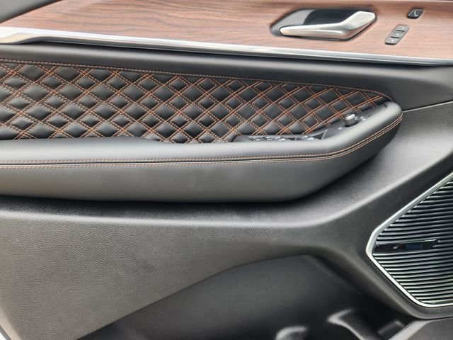 Used 2025 Jeep Grand Cherokee L Summit w/ Obsidian Package image 17