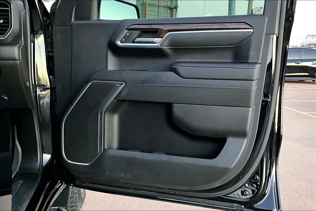 Used 2023 GMC Sierra 1500 Elevation w/ X31 Off-Road Package image 22