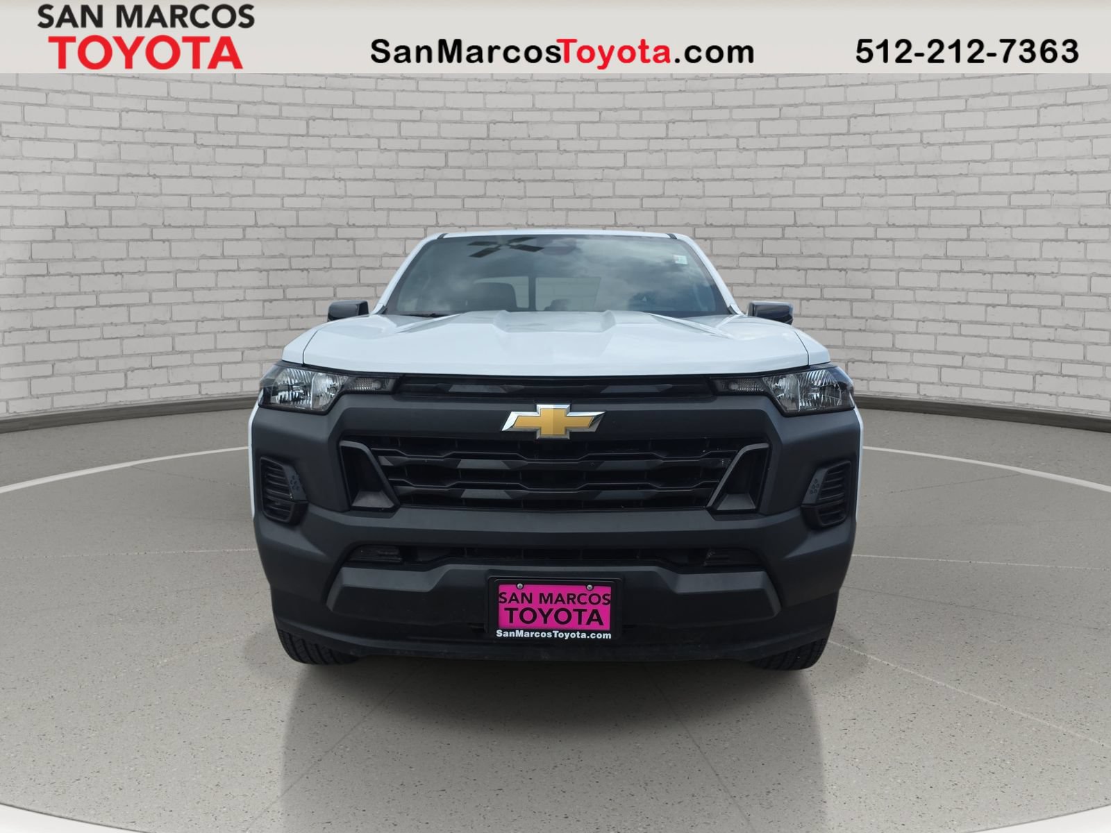 Used 2024 Chevrolet Colorado W/T w/ Safety Package RWD image 2