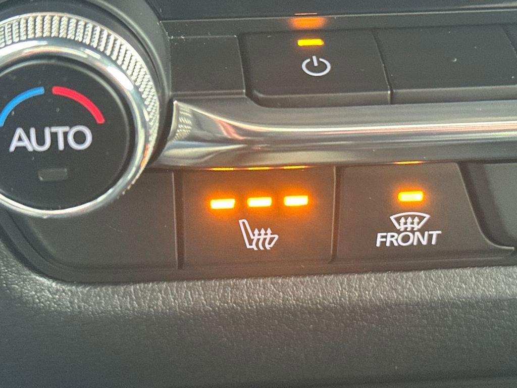 Used 2022 MAZDA CX-30 AWD 2.5 S w/ Premium Package image 30