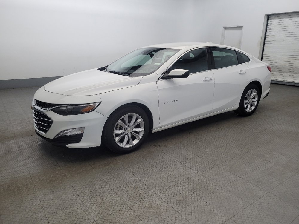 Used 2023 Chevrolet Malibu LT w/ Driver Confidence Package image 2