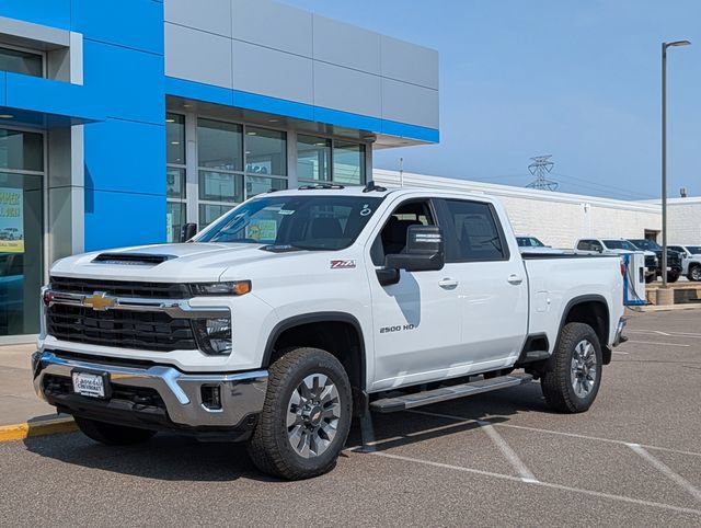 New 2026 Chevrolet Silverado 2500 LT AWD/4WD image 2