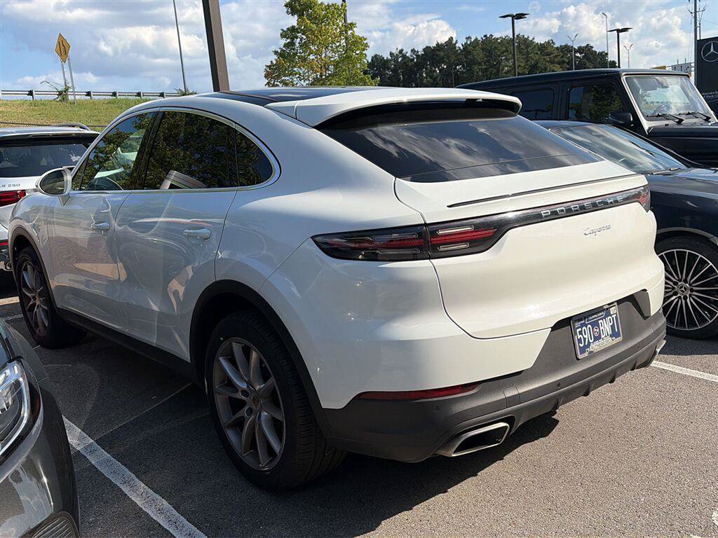 Used 2020 Porsche Cayenne AWD/4WD image 7