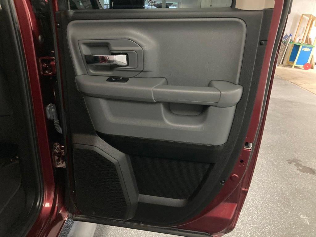 Used 2020 RAM 1500 Warlock RWD image 39