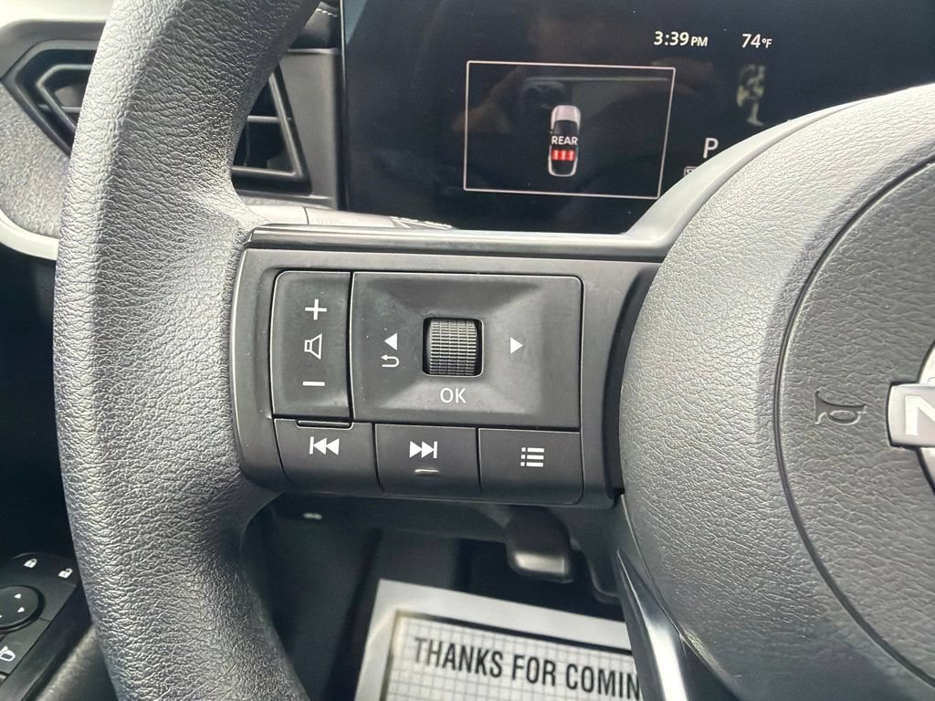 Used 2025 Nissan Kicks SV w/ Charging Package AWD/4WD image 29