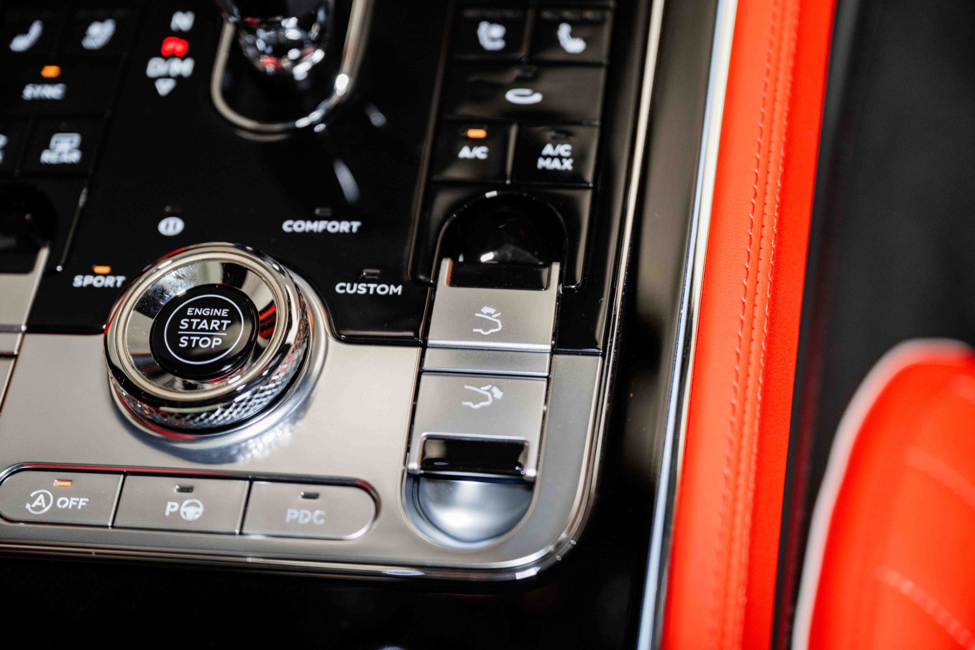 New 2024 Bentley Continental GT V8 image 36