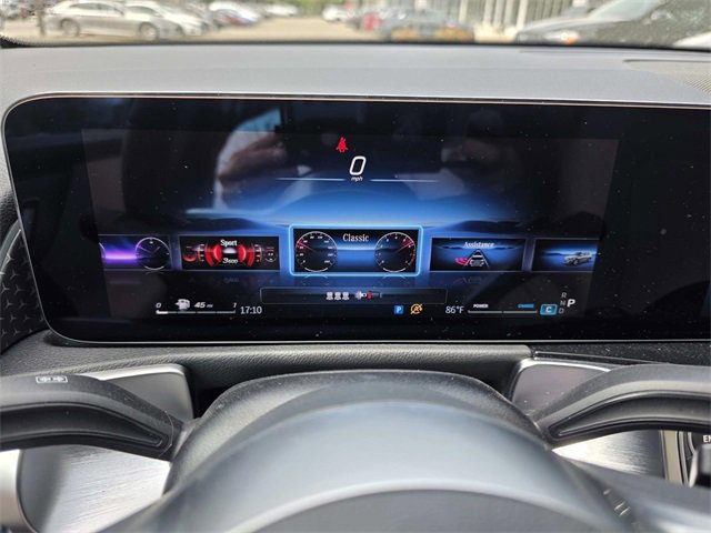 New 2025 Mercedes-Benz GLB 250 image 13