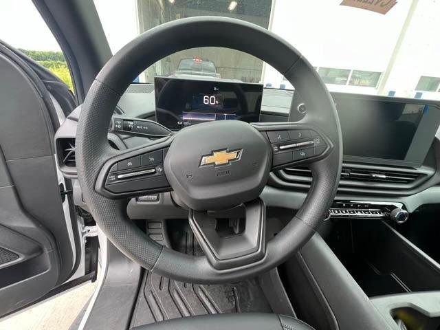 New 2024 Chevrolet Silverado EV W/T image 25