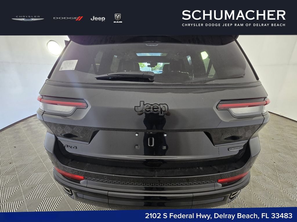 New 2025 Jeep Grand Cherokee L Summit AWD/4WD image 11