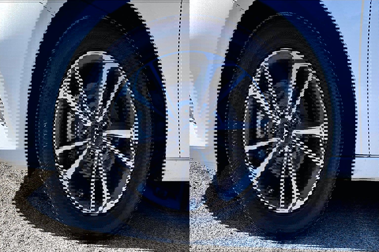 Used 2024 Kia Forte LXS image 8