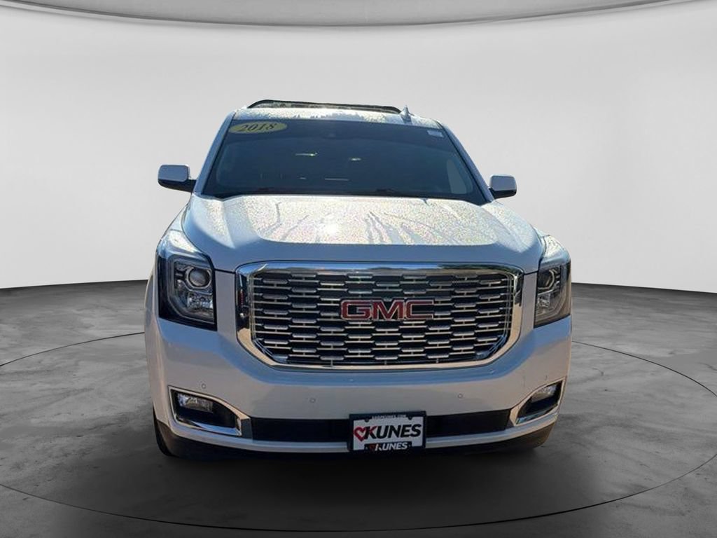 Used 2018 GMC Yukon Denali w/ Denali Ultimate Package AWD/4WD image 4
