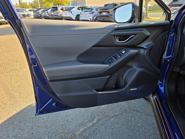 New 2026 Subaru Crosstrek 2.5i Limited w/ Crosstrek Mirror Package AWD/4WD image 18