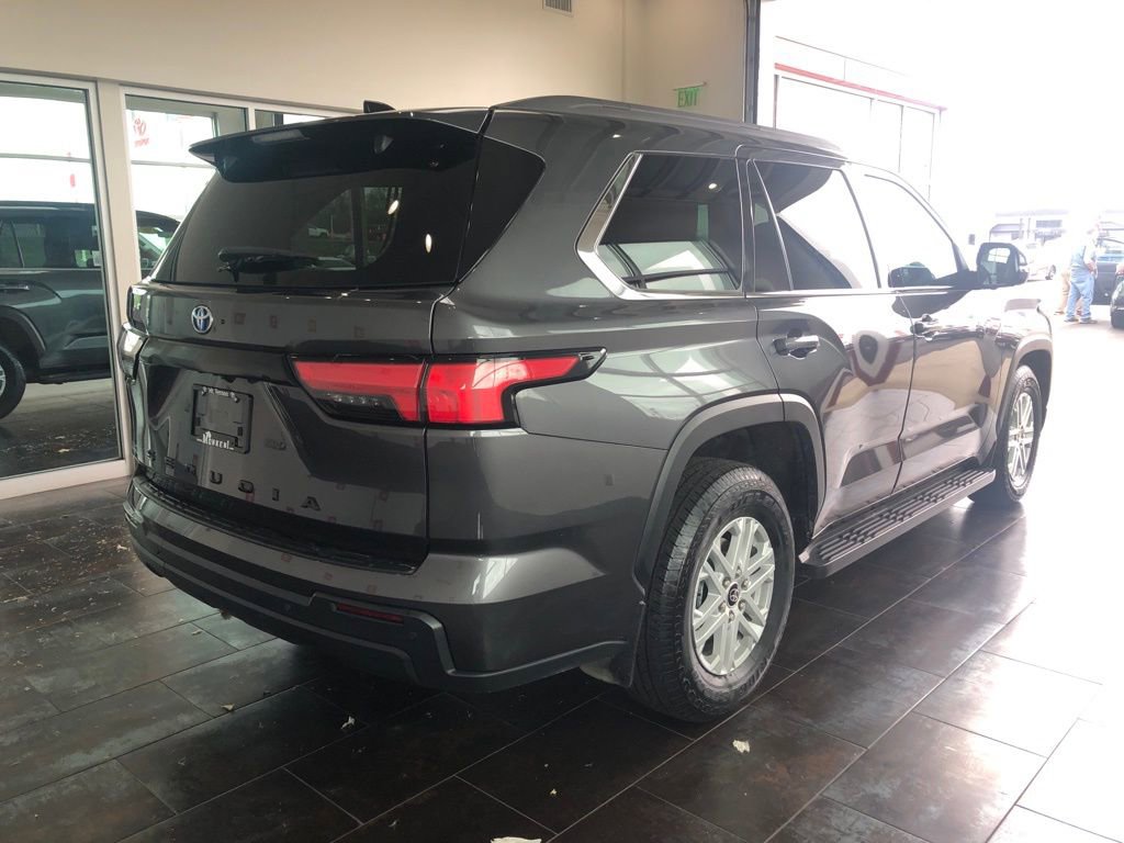 Certified 2023 Toyota Sequoia SR5 w/ SR5 Premium Package image 5