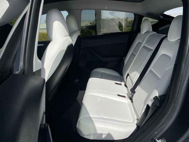 Used 2023 Tesla Model Y Long Range image 26