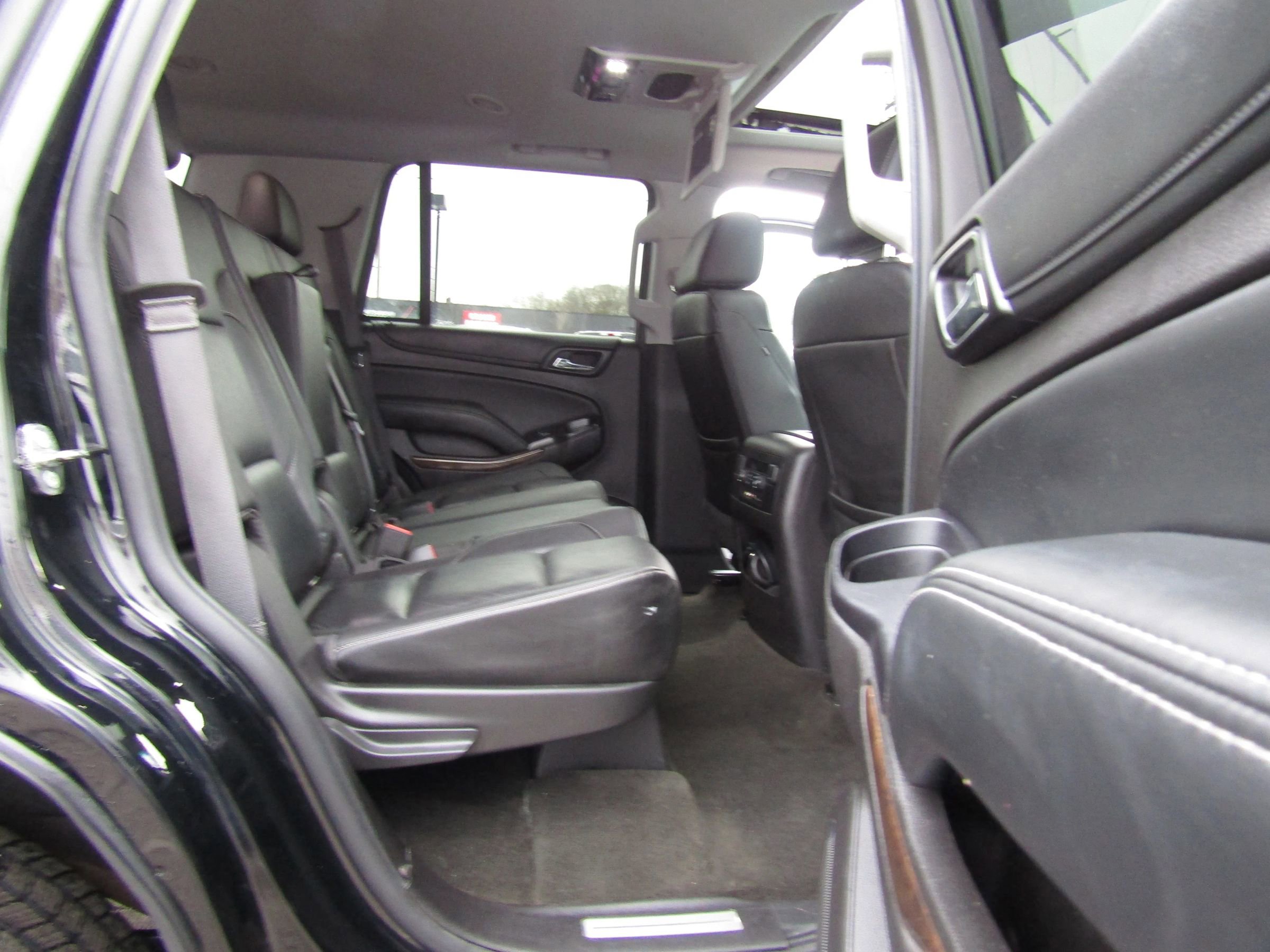 Used 2016 Chevrolet Tahoe LT image 11