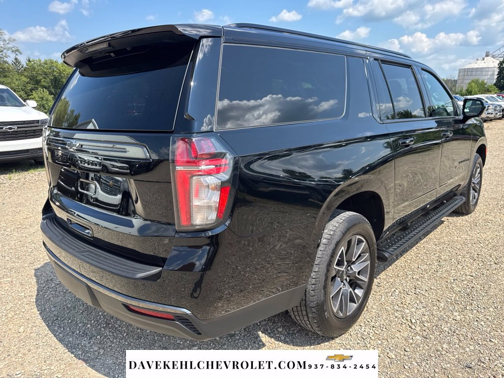 Used 2021 Chevrolet Suburban Z71 w/ Rear Media and Nav Package AWD/4WD image 6