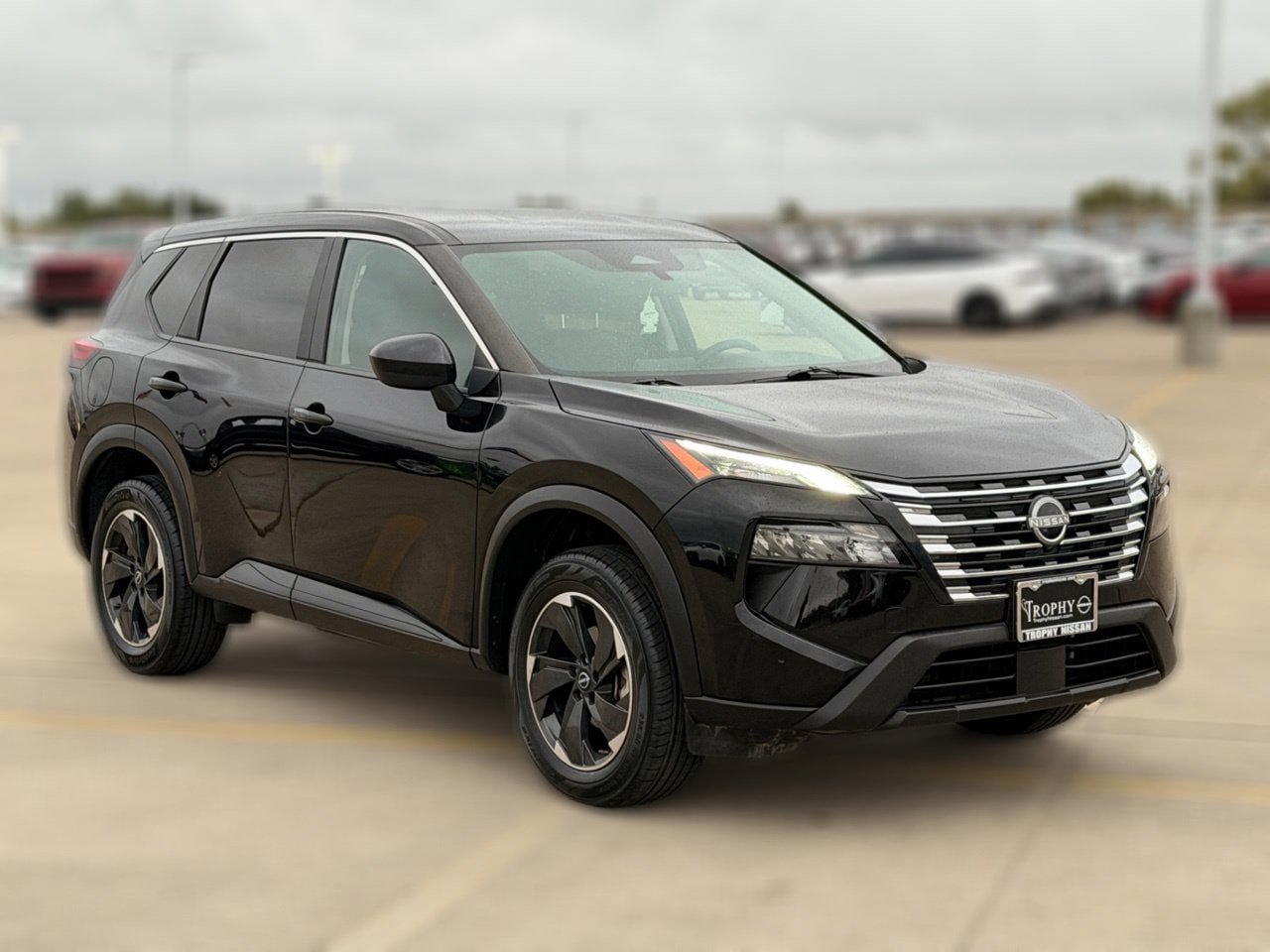 Certified 2025 Nissan Rogue SV FWD image 4