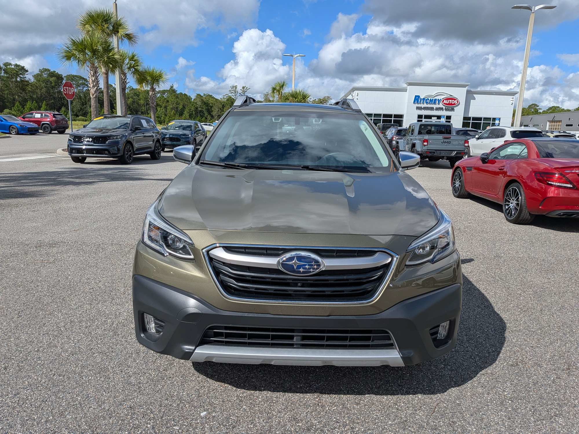 Certified 2022 Subaru Outback Touring AWD/4WD image 8
